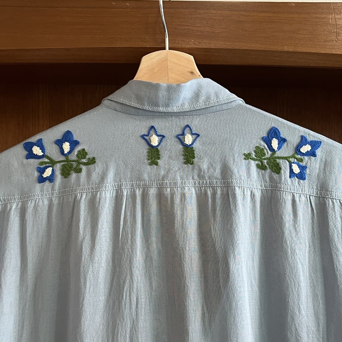 Maturely Flower Hand Stitch Shirt 상품이미지6
