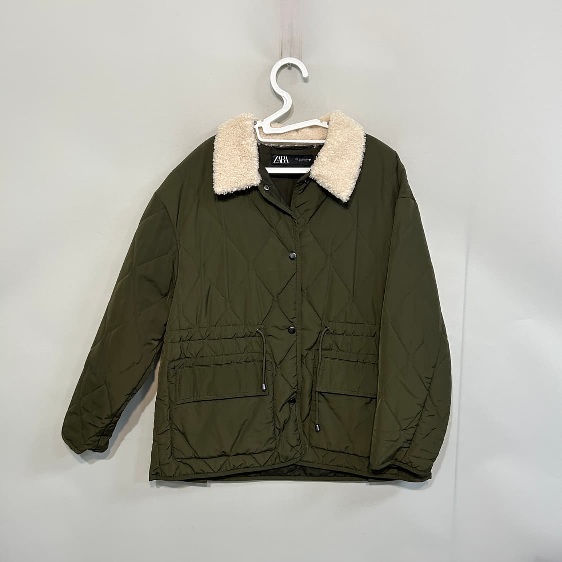 자라 여성 무스탕 패딩 M 상품이미지1