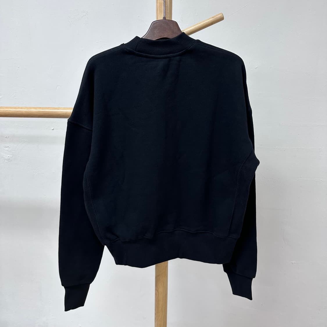 새상품 에이븐 aven 오가닉코튼 크롭 반폴라 맨투맨 95-100 J24 상품이미지9