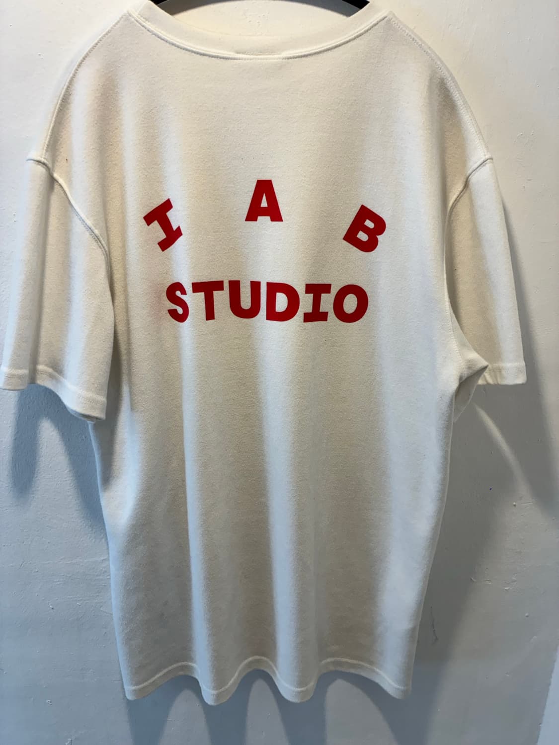 IAB X NETFLIX 콜라보 반팔T 상품이미지3