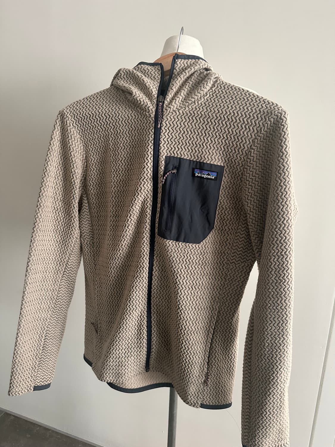 파타고니아 R1 에어 후디 남성용 스몰 상품이미지2