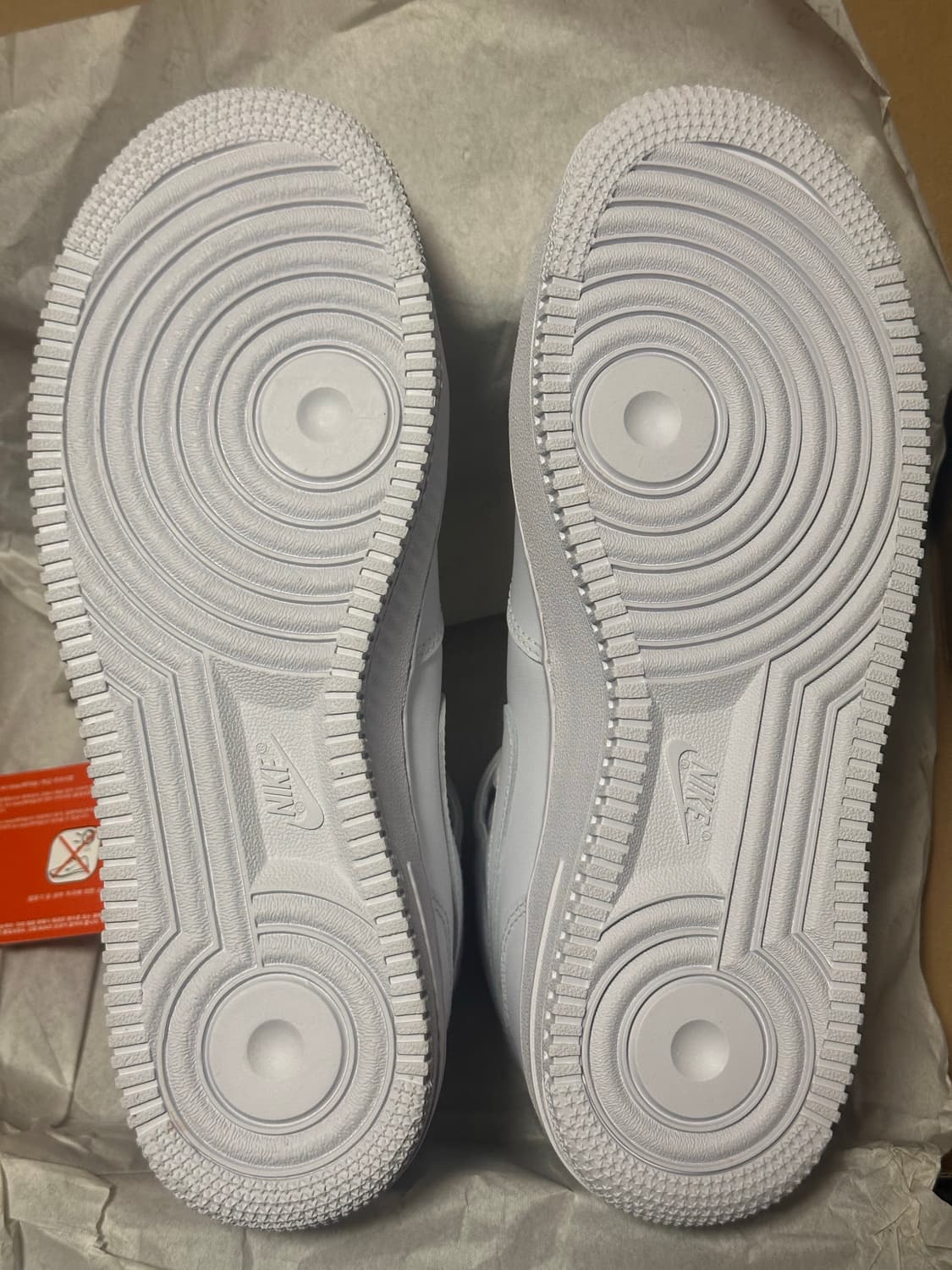 우먼스 나이키 에어포스 미드 화이트 상품이미지3