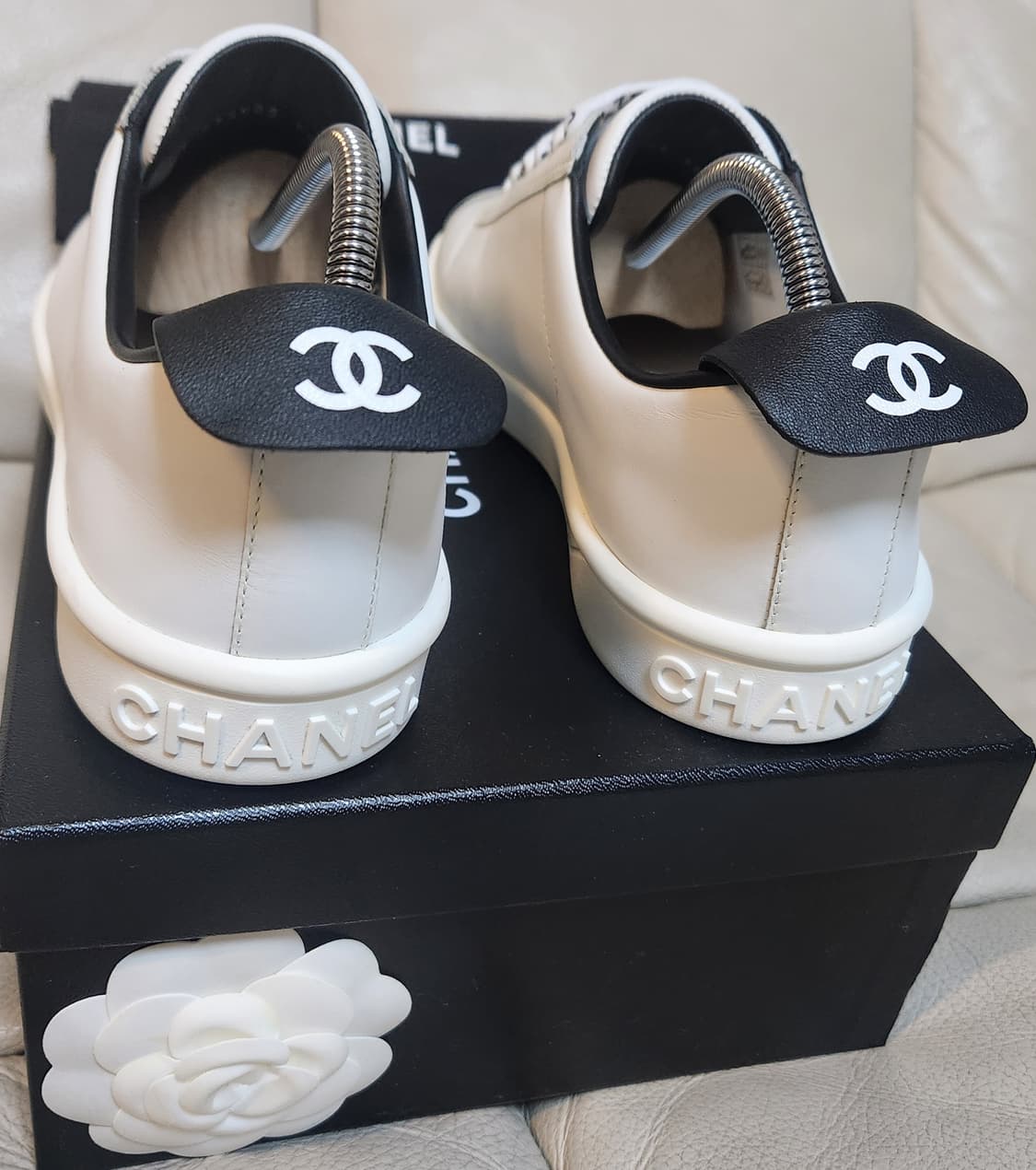 [정품] 샤넬 스니커즈 운동화 카프스킨 테니스화 슈레이스 화이트 38.5 상품이미지6