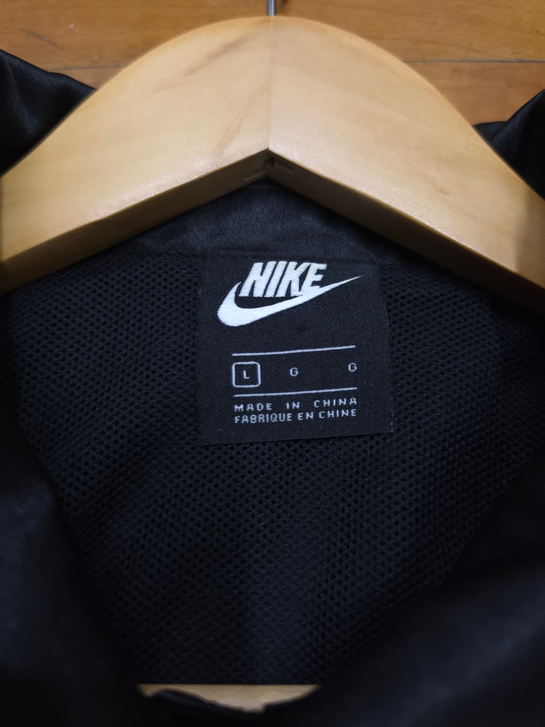 나이키 우먼 새틴 자켓 상품이미지8