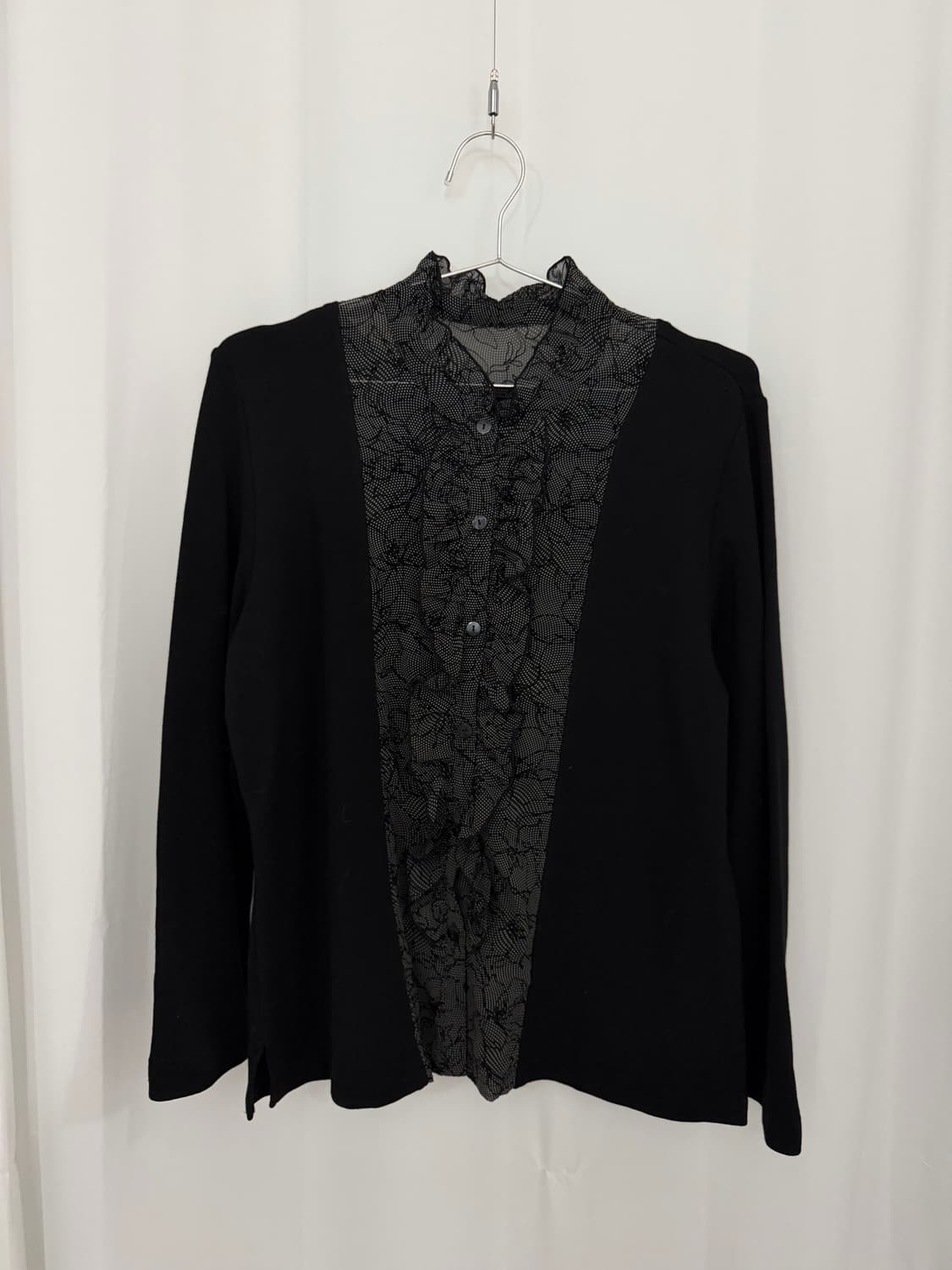 Frill dot cardigan 상품이미지1
