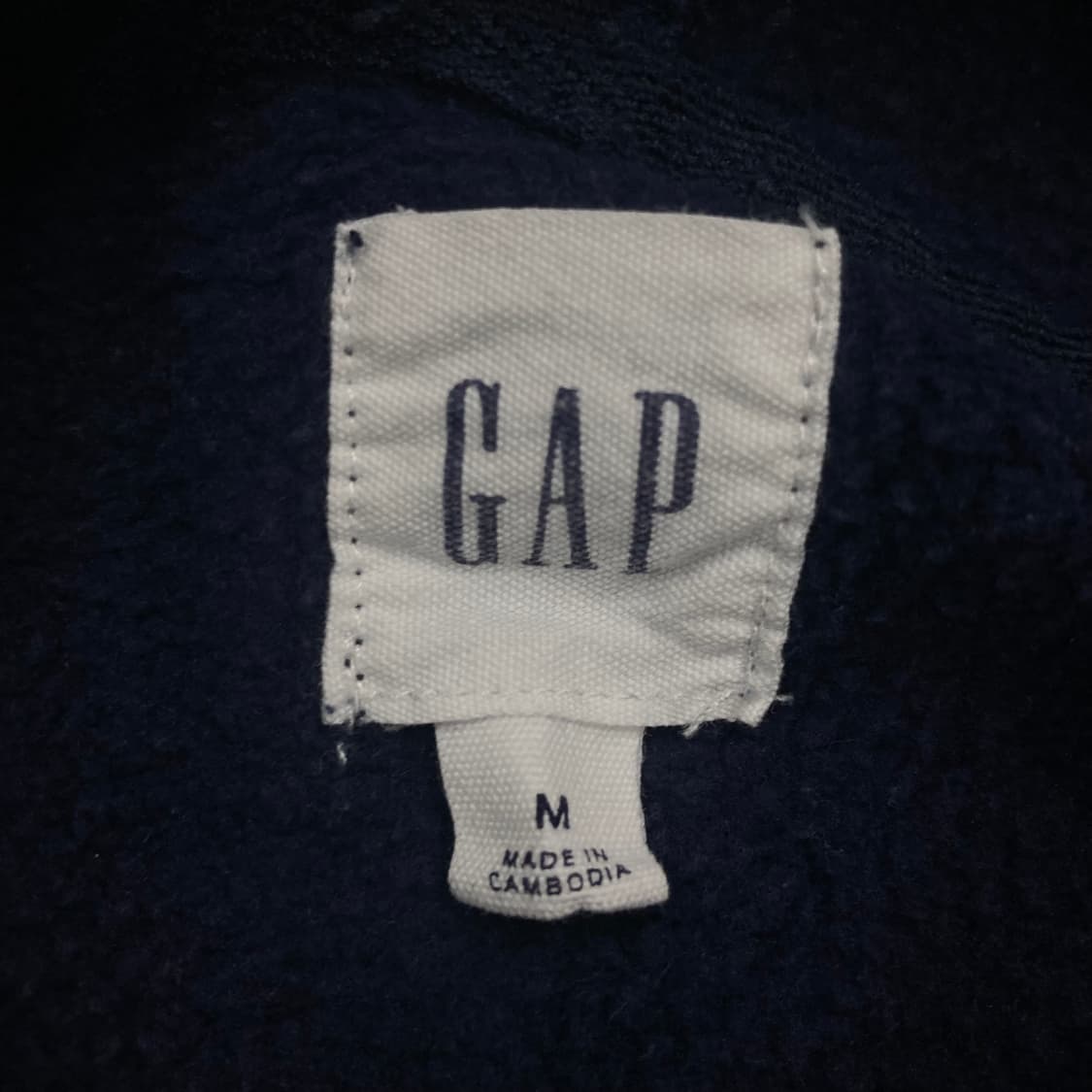 GAP 네이비 컬러 스펠아웃 빅로고 후드티 상품이미지3