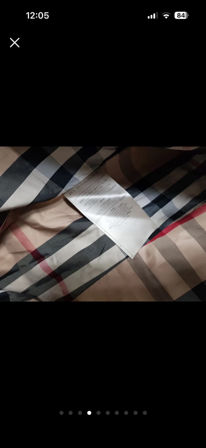 정품 버버리. 패딩. 55 상품이미지4