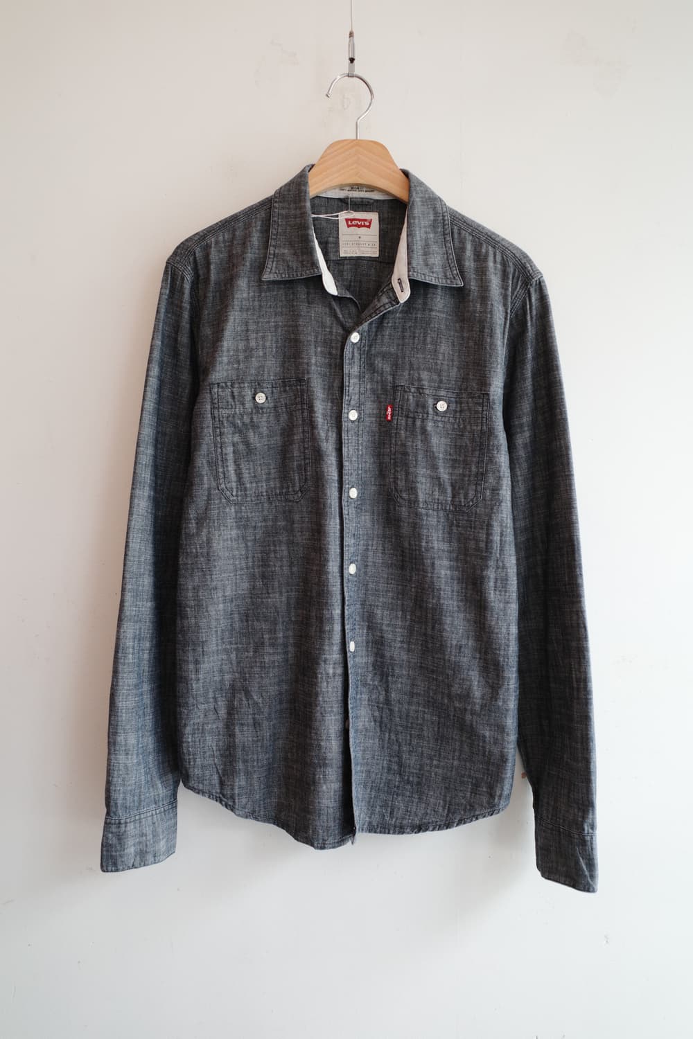Levis 리바이스 샴브레이 원단 투포켓 셔츠 상품이미지1