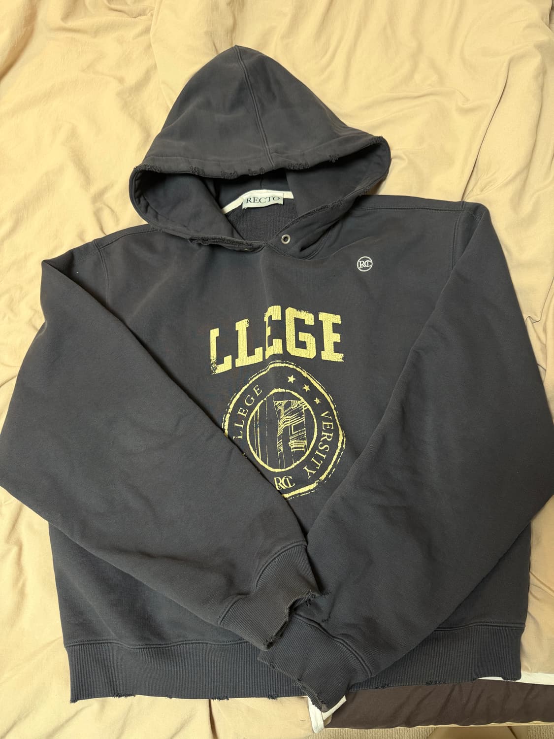 렉토 후드티 판매합니다 상품이미지1