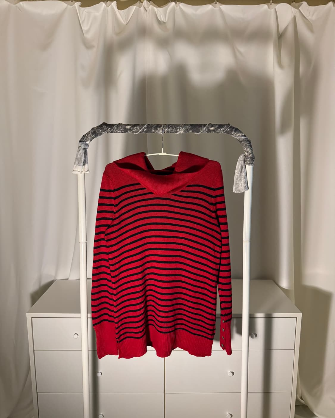 loose-neck stripe turtleneck  상품이미지1