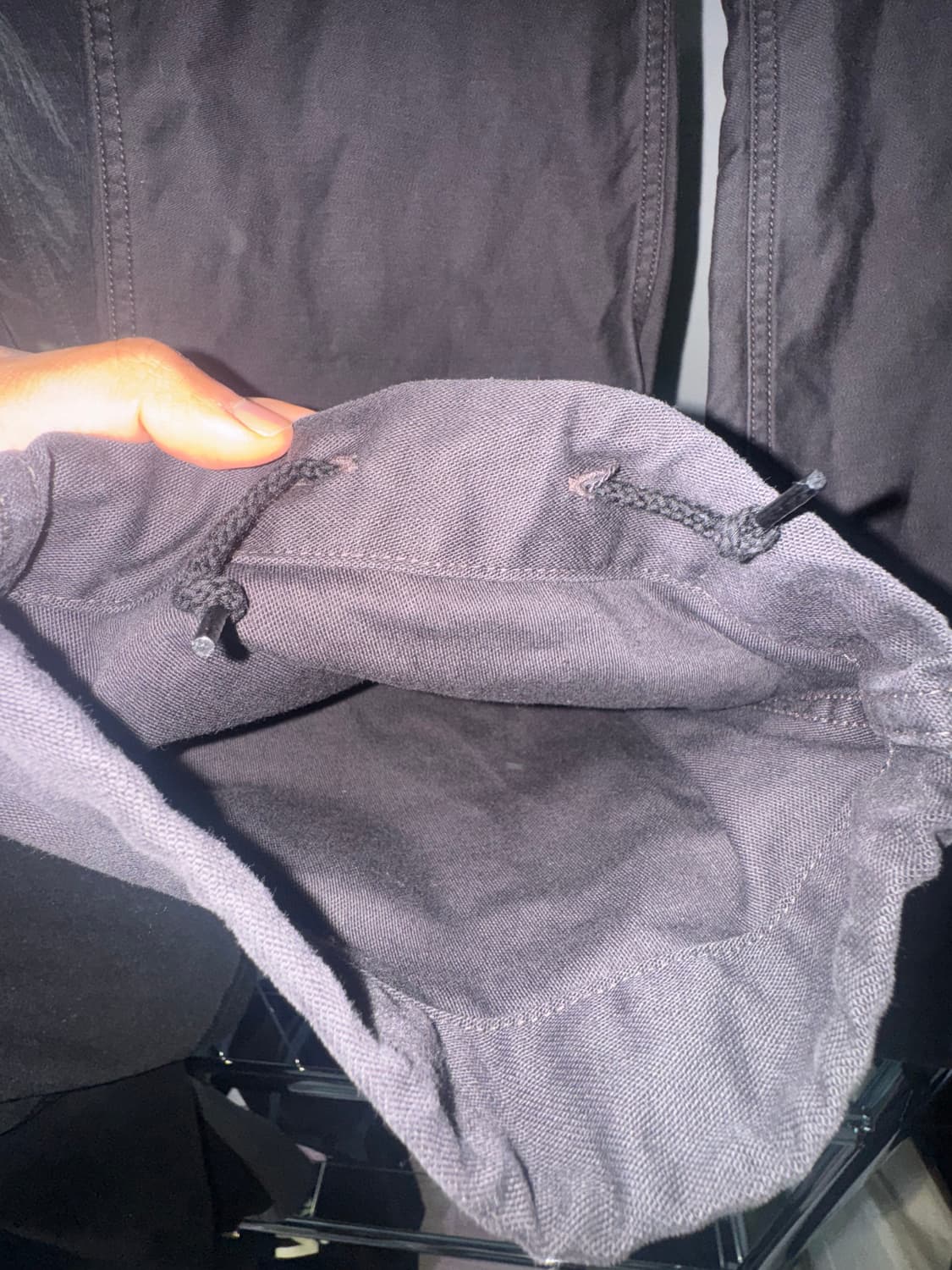 니들스 스트링 퍼티그 백사틴 블랙 상품이미지4