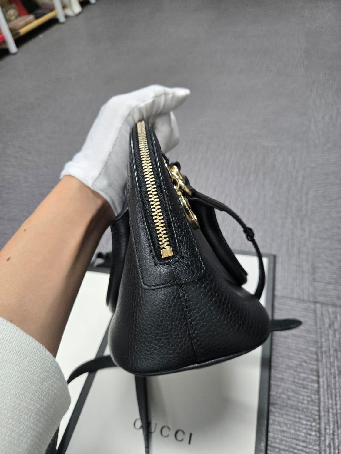 [특가][정품]구찌 인터로킹 크로스백 상품이미지4