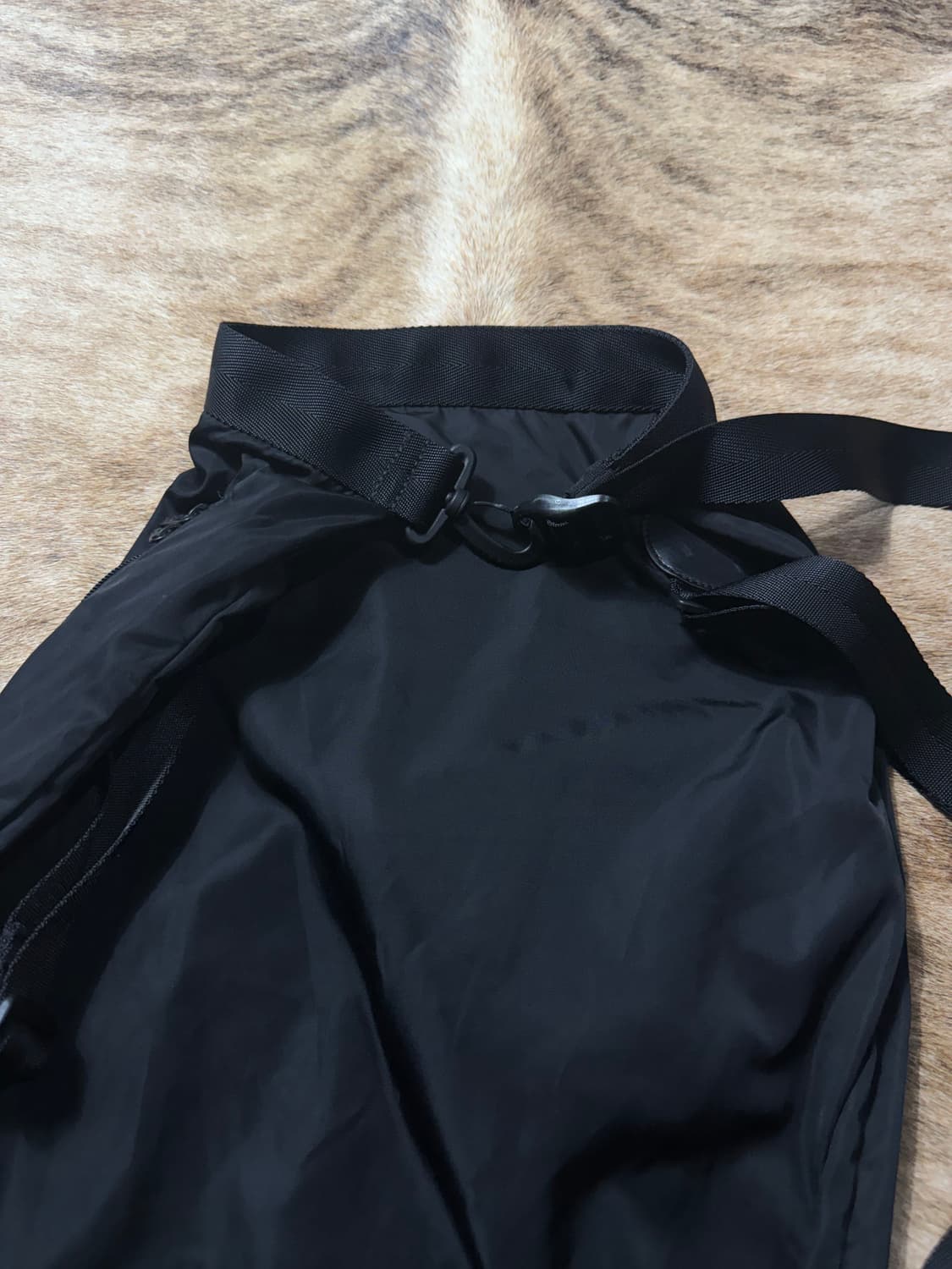 Y-3 Technical Sling Backpack  상품이미지5