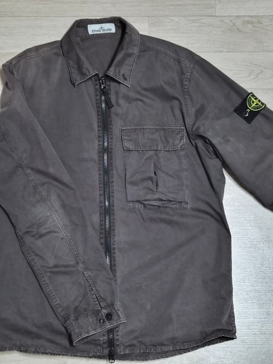 스톤아일랜드 브라운 셔츠 상품이미지1