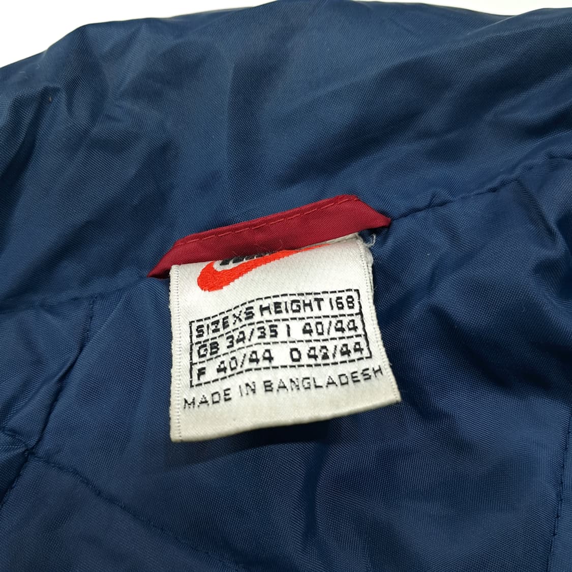 CL240 XS 나이키 90s 오벌스우시 레드 패딩 점퍼 상품이미지7