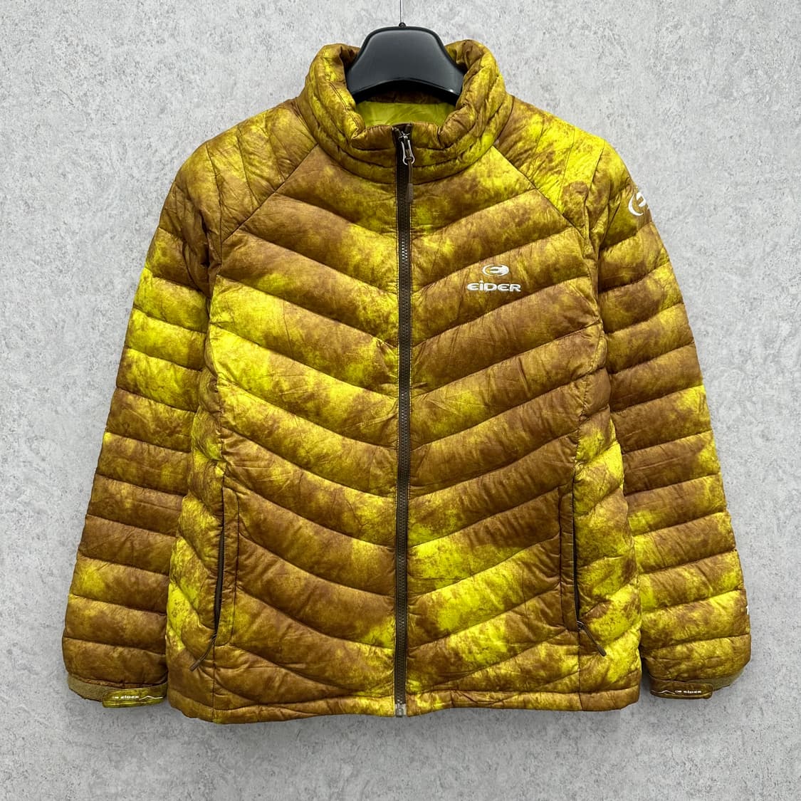 105 아이더 여자 덕다운 경량패딩 상품이미지1