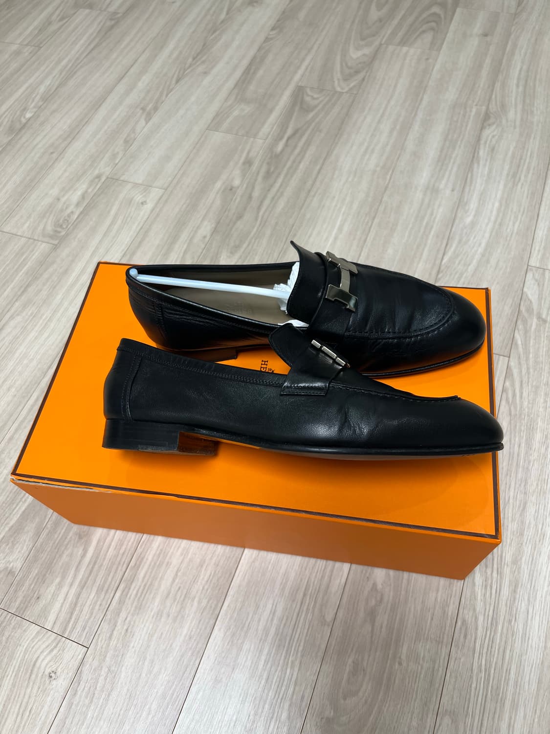 에르메스 / 파리로퍼 은장 블랙 / 40 상품이미지3