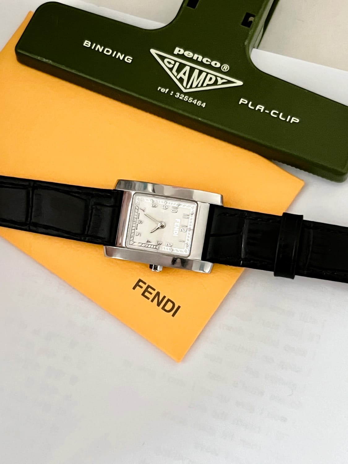 FENDI  스퀘어 화이트 다이얼 펜디 시계  상품이미지6