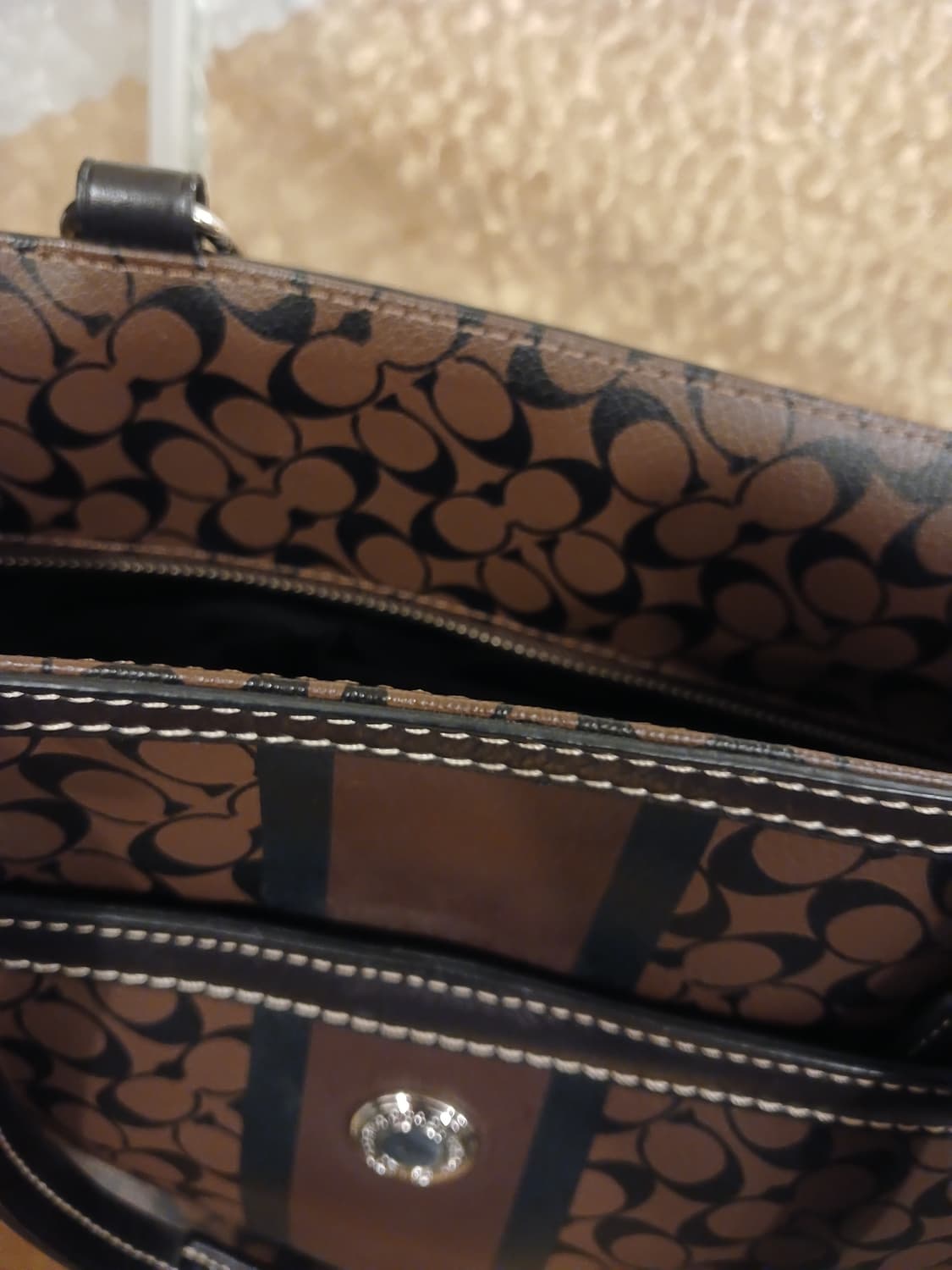 코치 정품 여성 시그니처 브라운 숄더백 상품이미지7