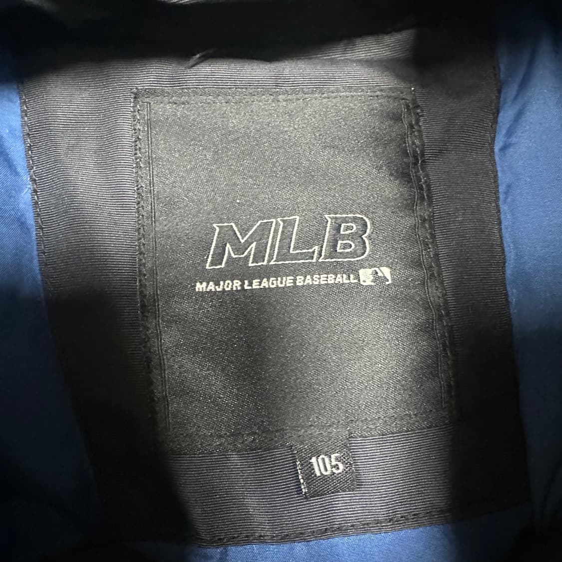 ✨ (바배) MLB 뉴욕양키즈 덕다운 야상 패딩  상품이미지3