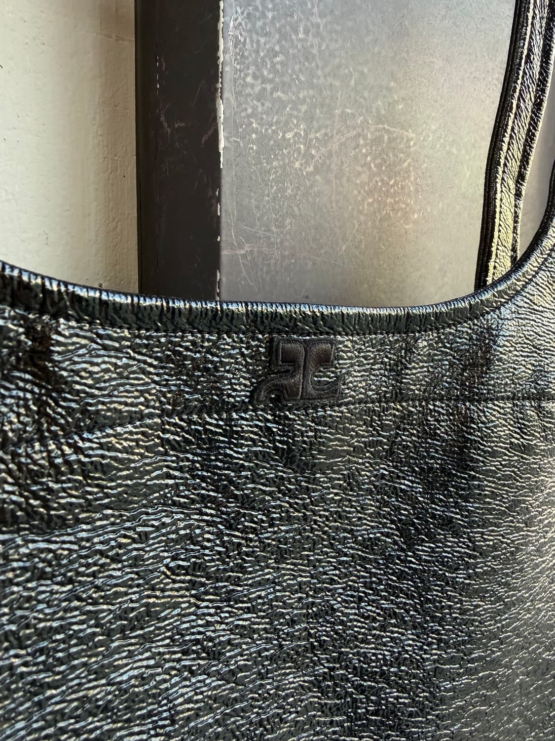 42/ 꾸레쥬 25SS 스퀘어 바이닐 원피스 상품이미지8