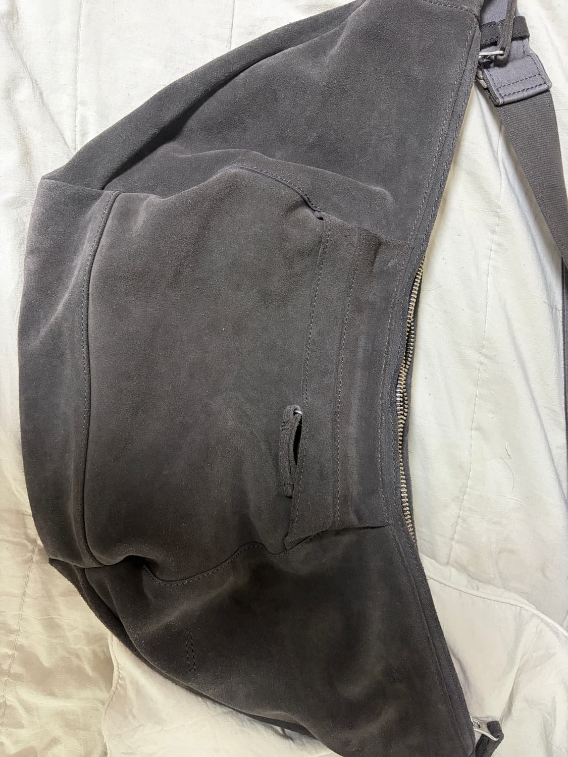 폴리테루 스웨이드 카프백 1.5v 차콜 상품이미지2