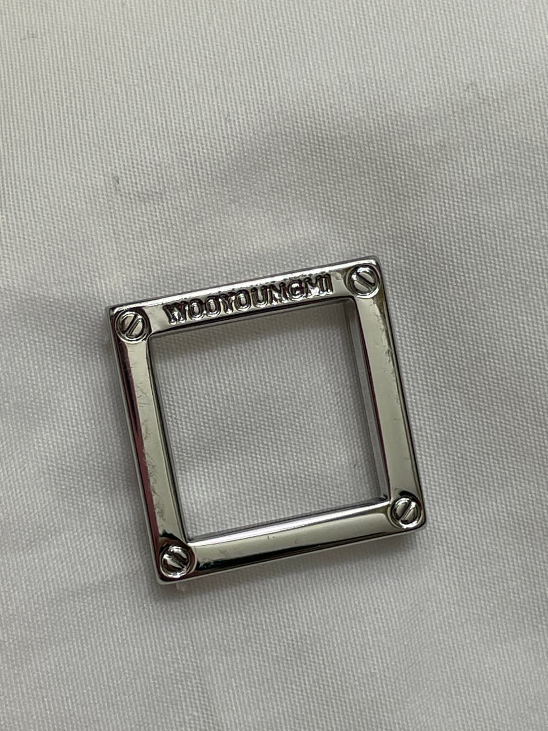 우영미 플라워 백로고 프린트 셔츠 화이트 22SS 상품이미지9