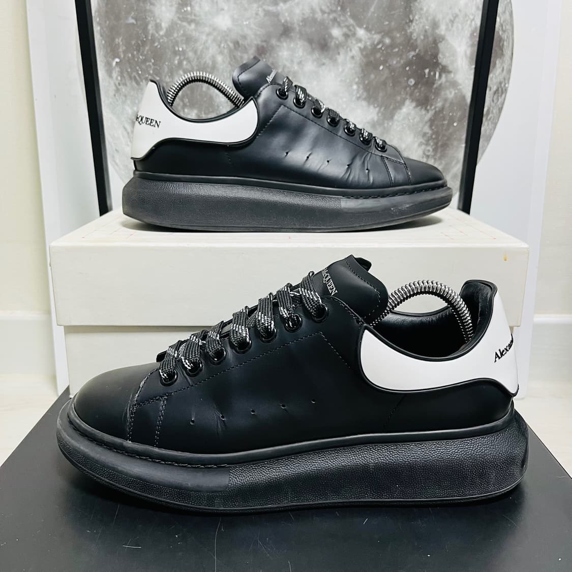  정품 42) 알렉산더 맥퀸 오버솔 트림 스니커즈 270~275 상품이미지1