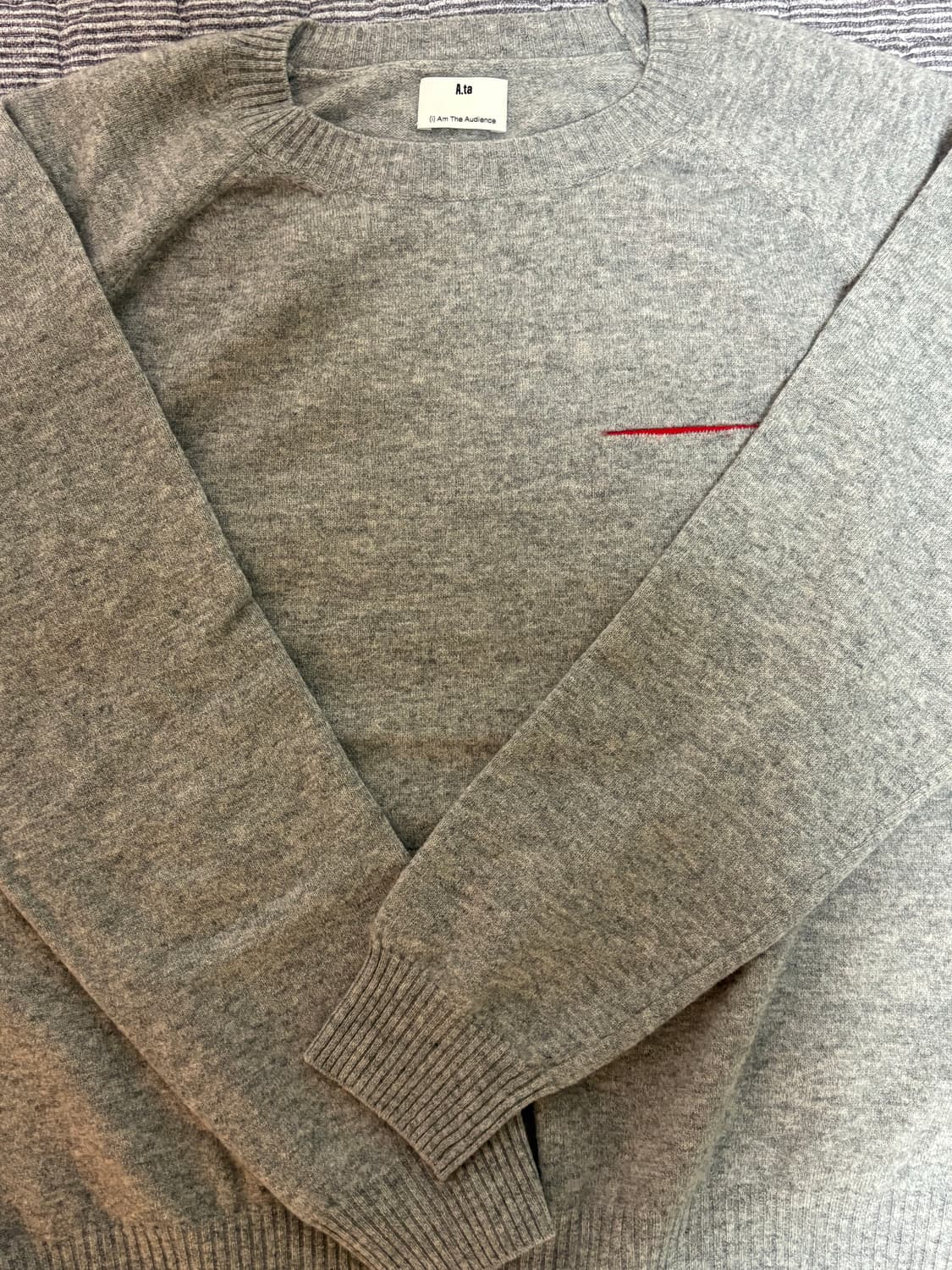 HEARTCUT KNIT(GREY/RED) L사이즈 상품이미지4