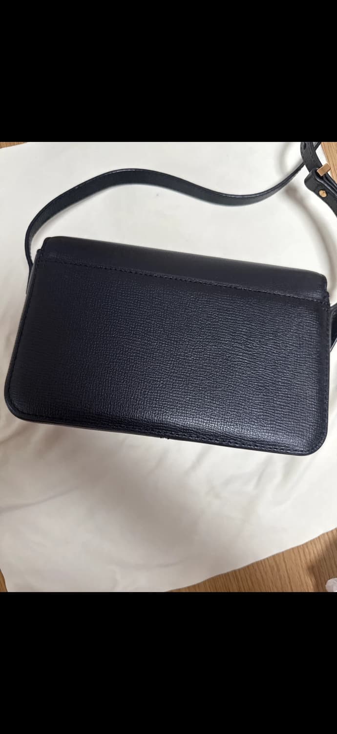 쿠론 일리안 숄더백 상품이미지4