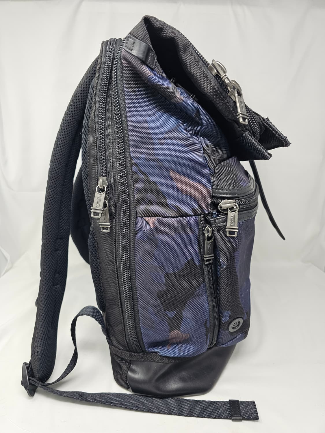 정품 투미 TUMI 롤탑 백팩 블루 카모 상품이미지5