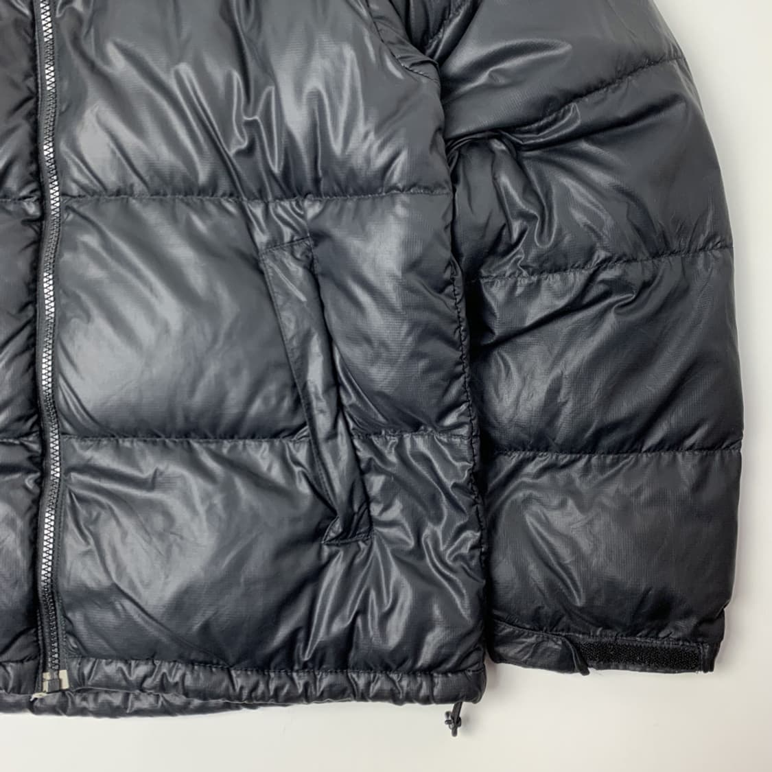 [S/정품] 노스페이스 700 블랙 눕시 패딩 상품이미지7