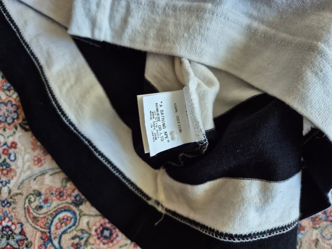 베이프 엘포 패치 보더 티. 상품이미지7