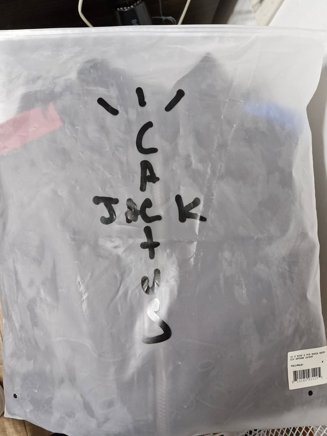 바르셀로나 × 트래비스 스캇 레트로 자켓 상품이미지1