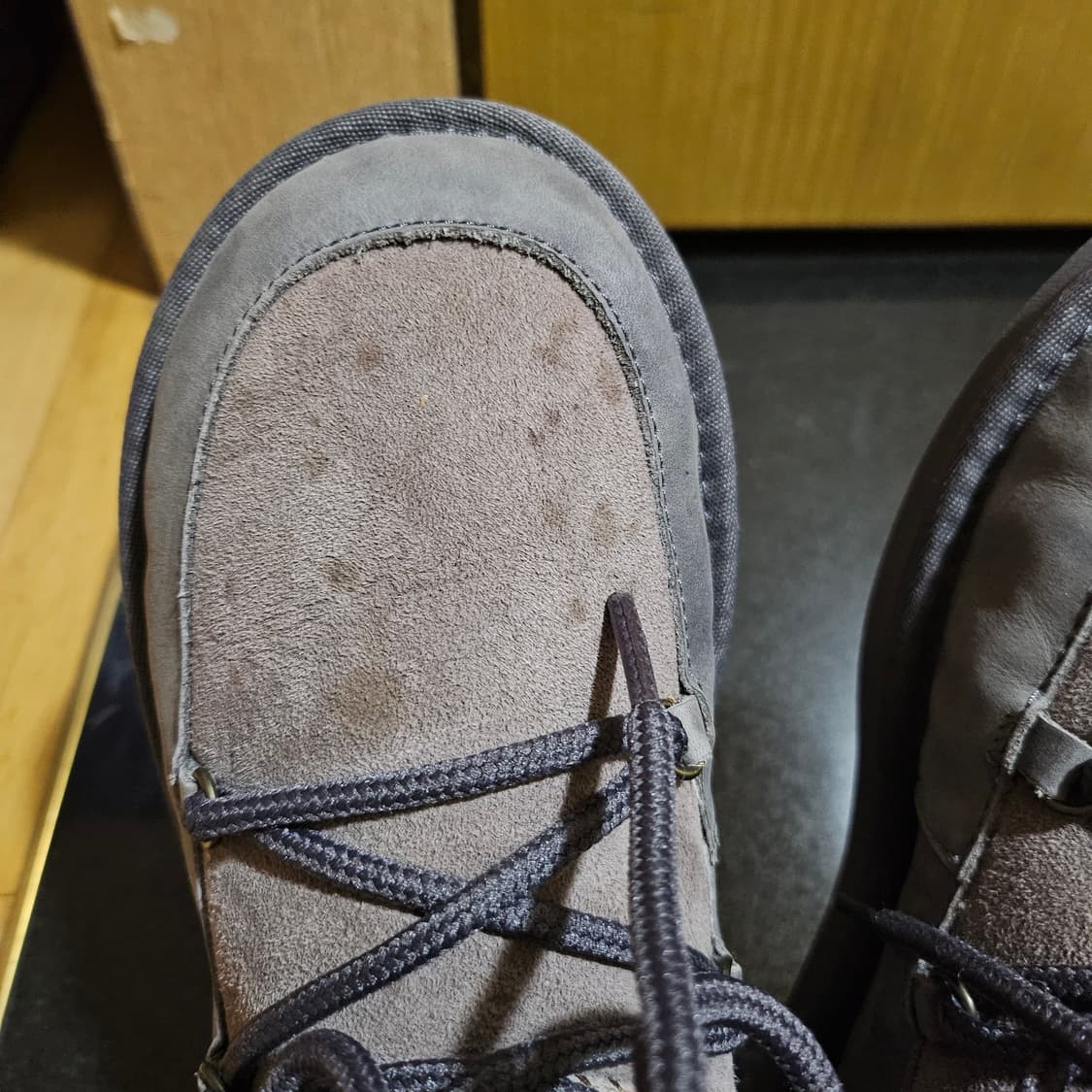 어그 끈디테일 털 퍼부츠 상품이미지4