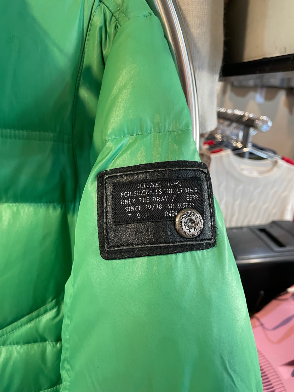 디젤 포켑 그린 패딩 상품이미지3