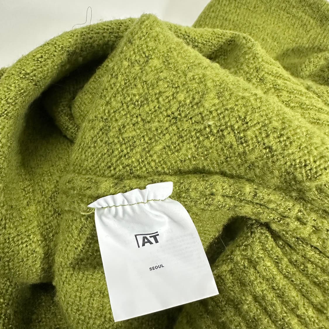 FREE 앳코너 녹차 크루넥 니트 상품이미지6
