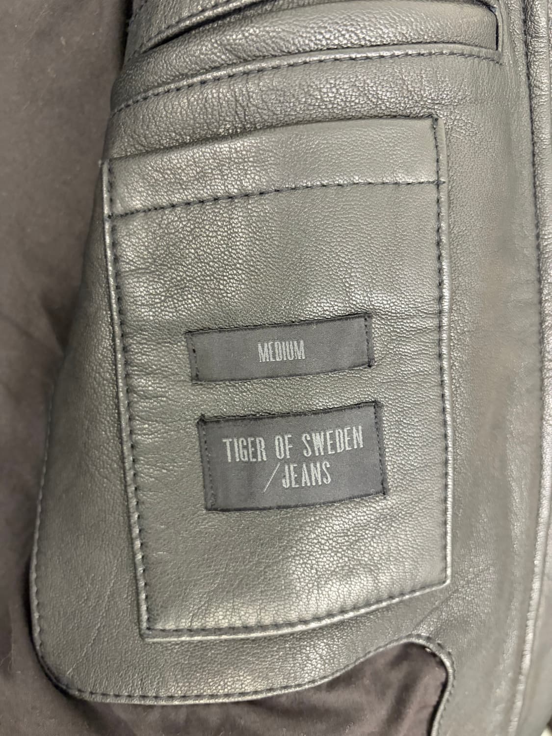 [M] 타이거오브스웨덴 블랙 가죽 라이더 자켓 상품이미지7