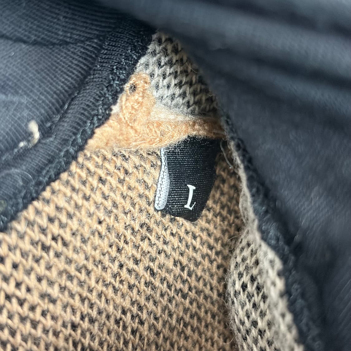 디젤 후드 패턴 니트 티셔츠 상품이미지3