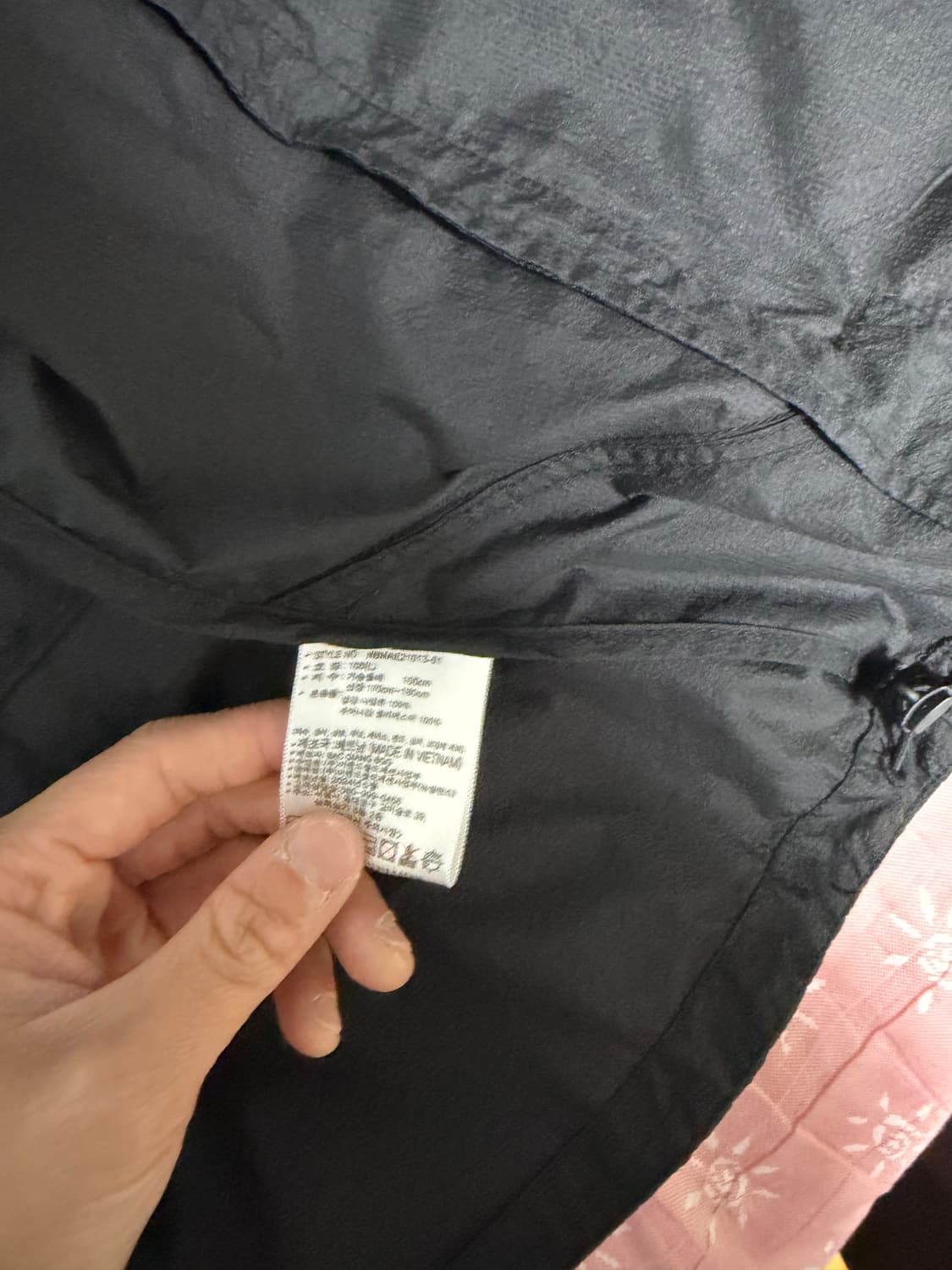 뉴발란스 우븐 러닝 바람막이 L사이즈  새상품급 판매 상품이미지5