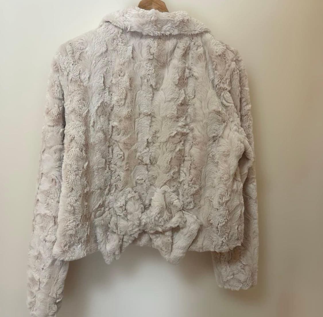 리즈리사 리즈멜로 백리본 핑크 퍼자켓  상품이미지4