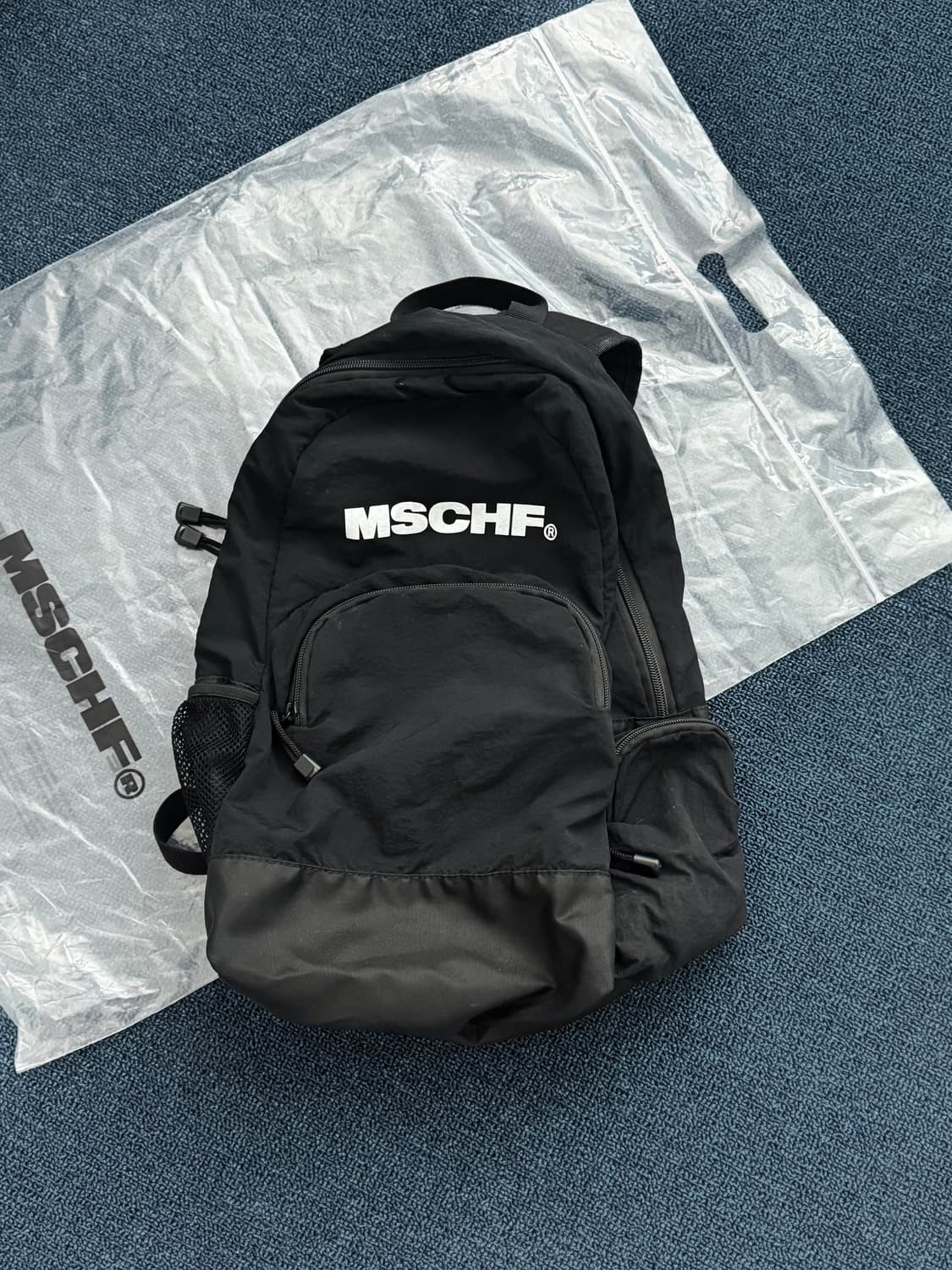 미스치프 나일론 백팩 (Black) 상품이미지1