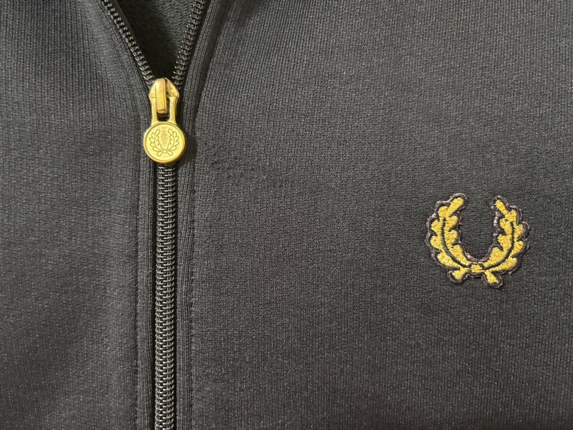 프레드페리 블랙 후드 집업 상품이미지4