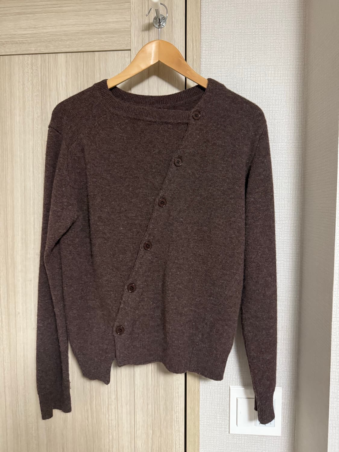 누마레 ee 니트가디건 상품이미지1