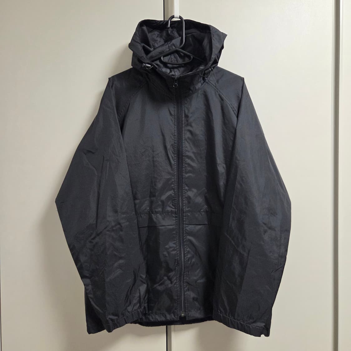 유니클로 후드 바람막이 자켓 L(100) 상품이미지1