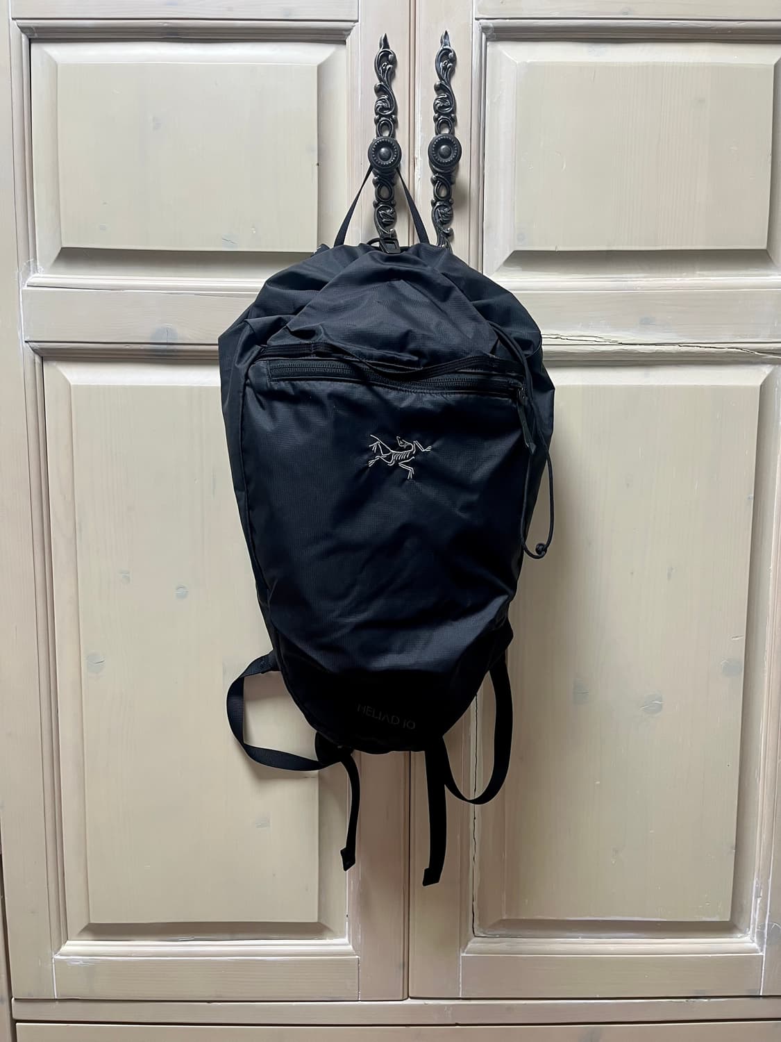 아크테릭스 헬리아드10 백팩 블랙 상품이미지2