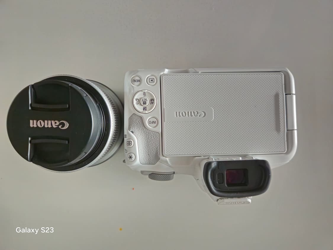 캐논EOS. R50 화이트 상품이미지2