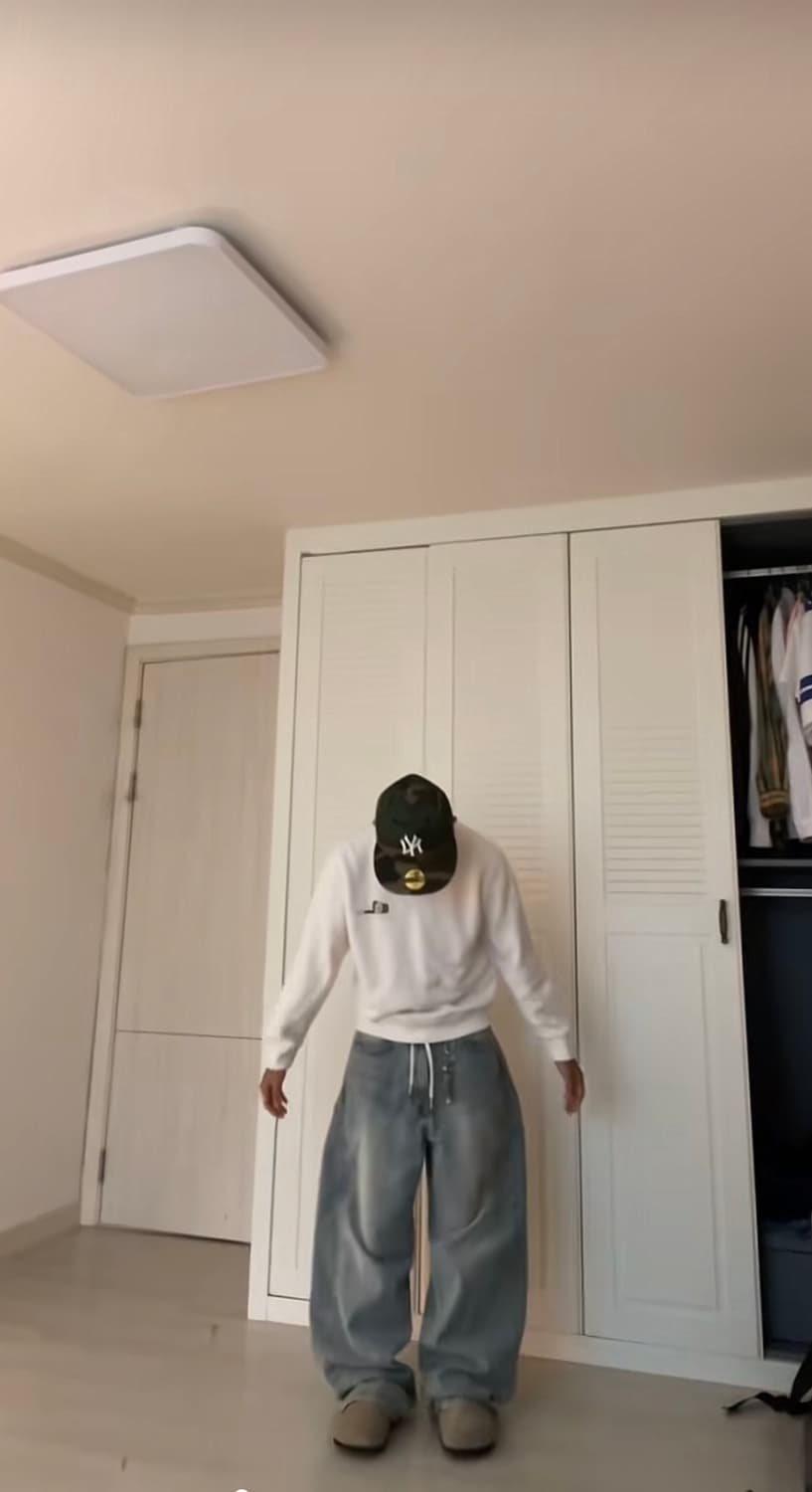 (임채윤님착용) 파브레가 사이드패널 데님팬츠 상품이미지1