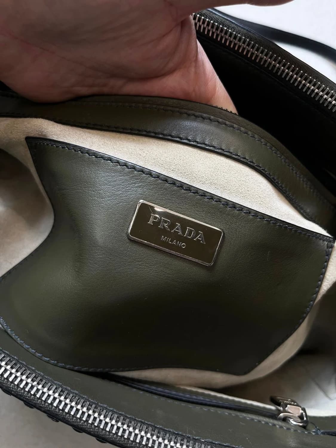 프라다 시티 카프 갤러리아 더블 지퍼 토트백 Q1302 상품이미지9