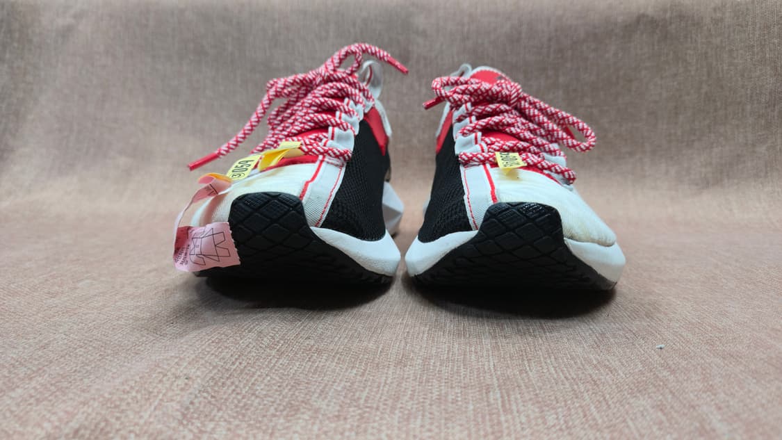 리복 280mm- 솔 퓨리 미스매치 화이트/레드 운동화 세탁완료 상품이미지3